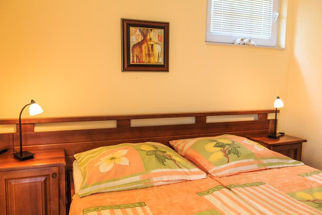 Damonte - Apartments And Rooms Budua Esterno foto